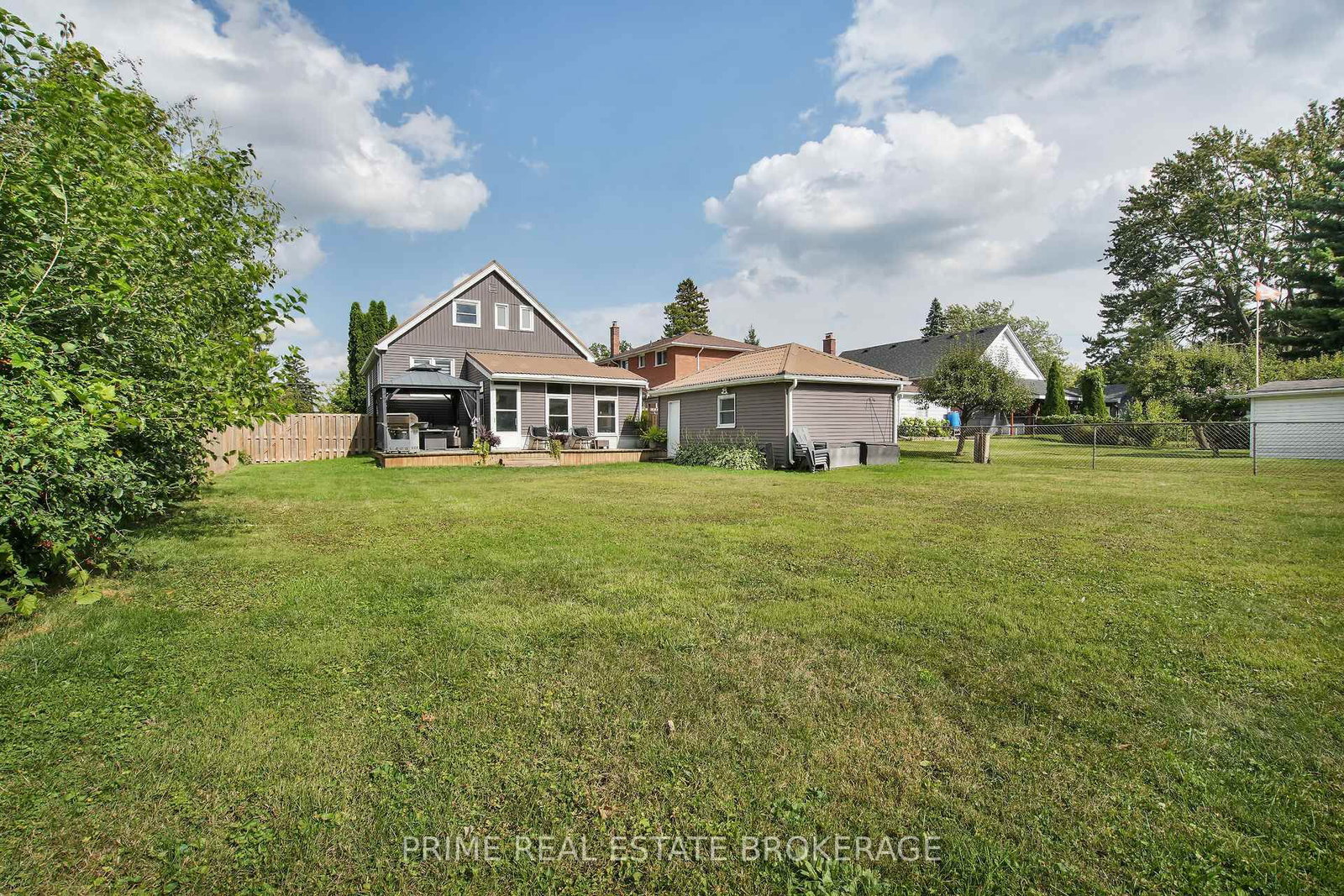 Listing Image 41