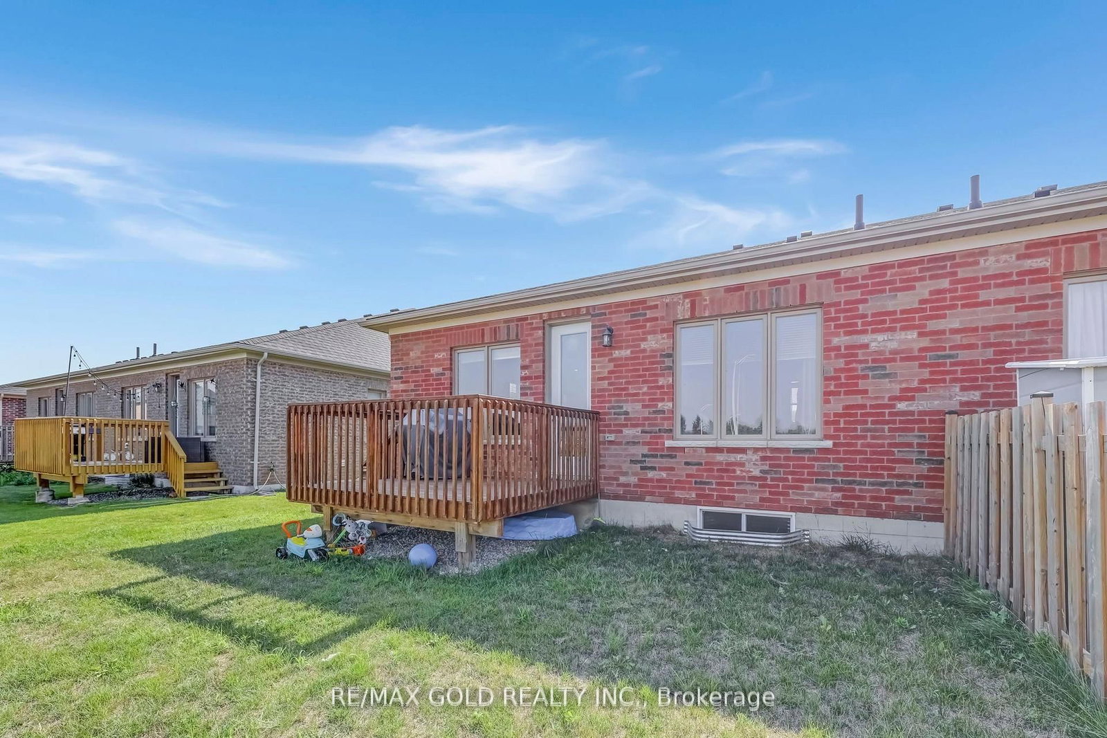 Listing Image 40