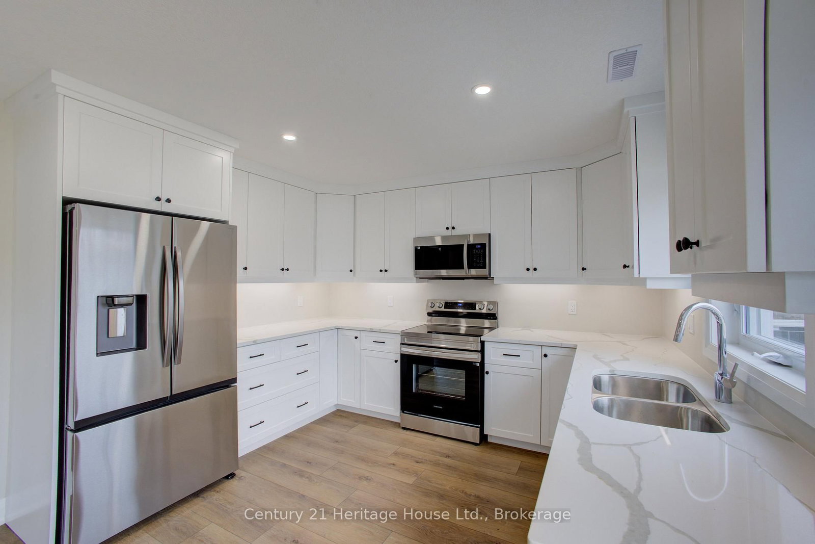 229 Bruce Street S • #4 • West Grey, ON photo 14