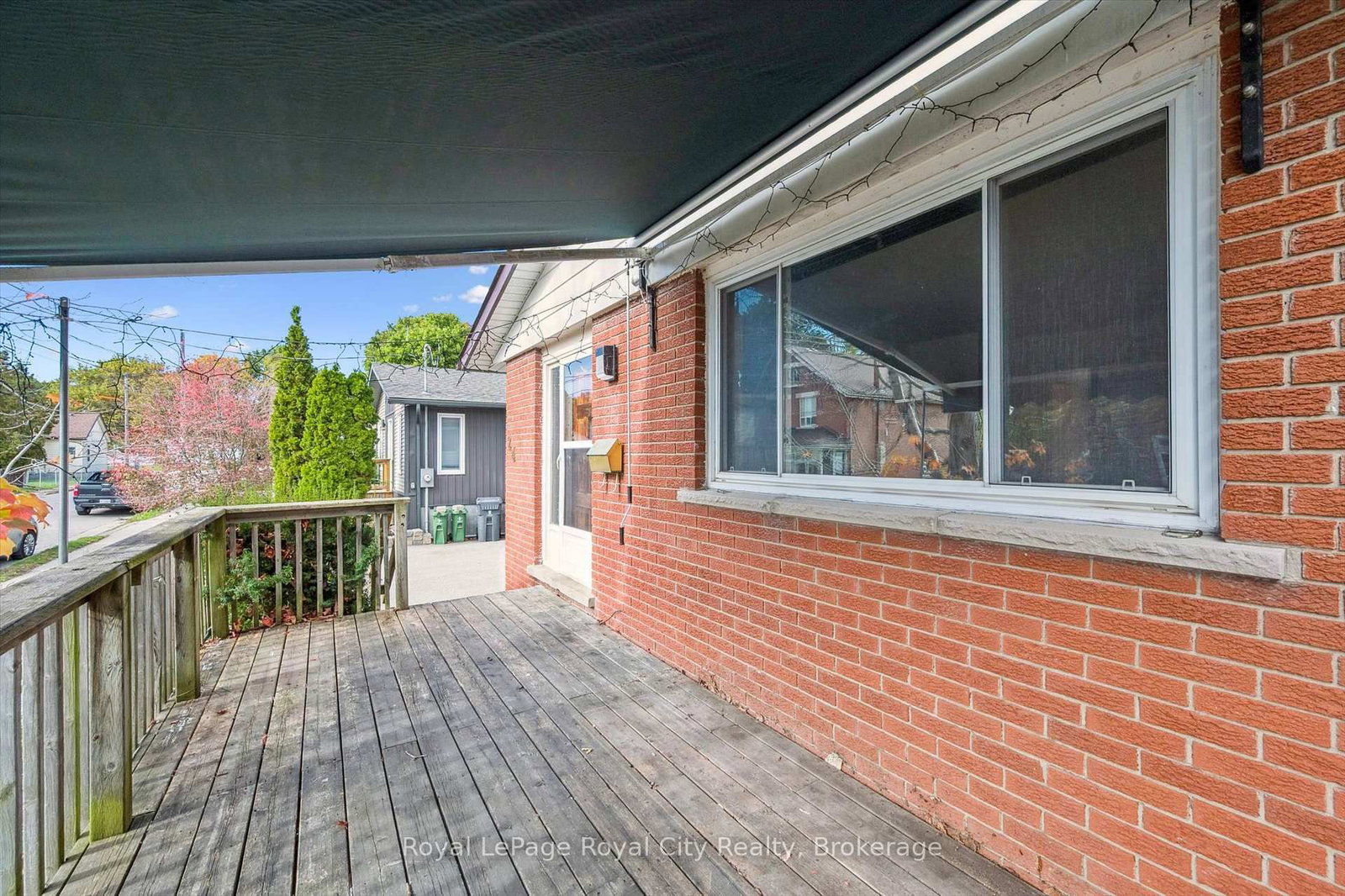 Listing Image 6