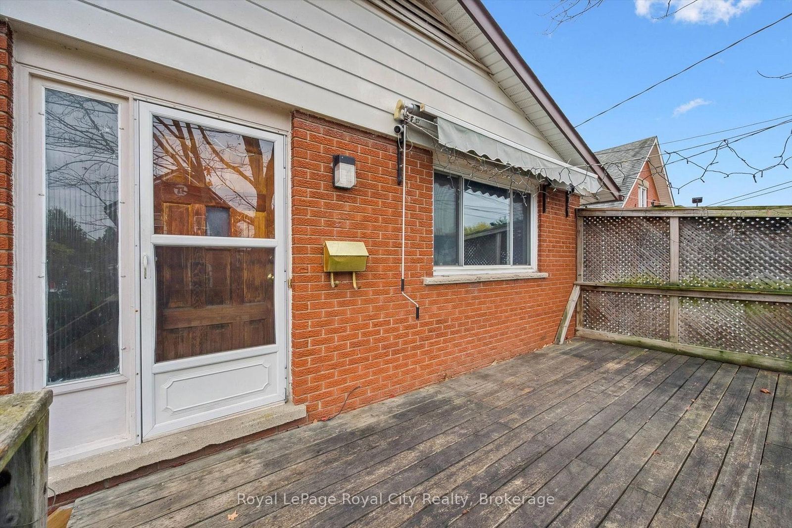 Listing Image 7