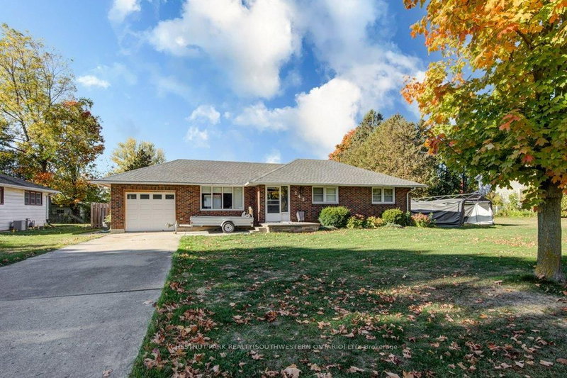 243 King St E, Ingersoll, N5C 1H4 | Image 2