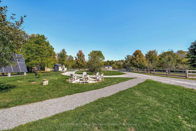 220 Easterbrook Road S