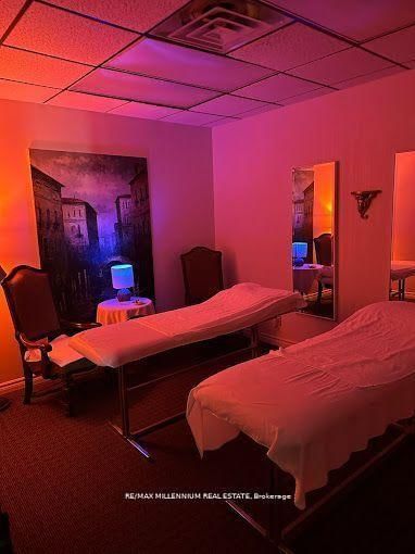 227 Bunting Road, Unit H1 - Photo 10