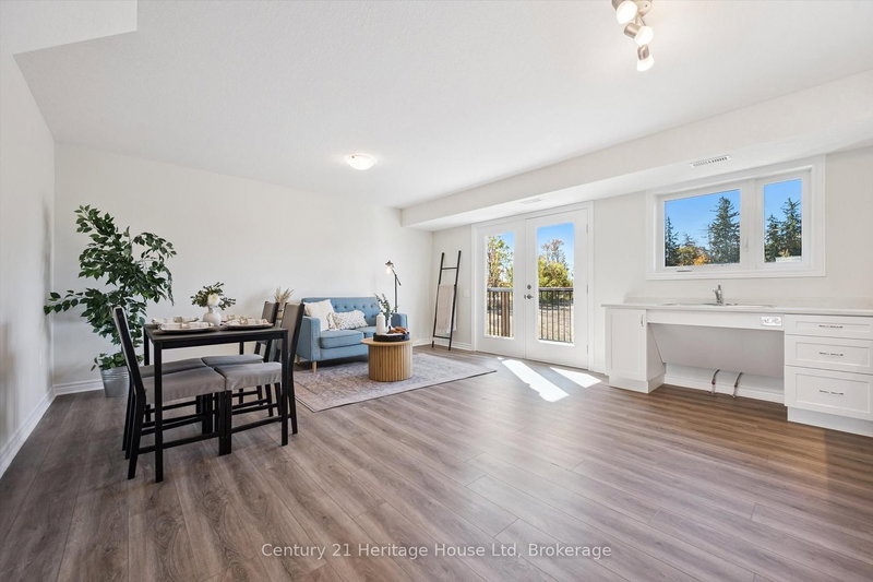 3 - 465 Garafraxa St W, Centre Wellington, N1M 0L6 | Image 2