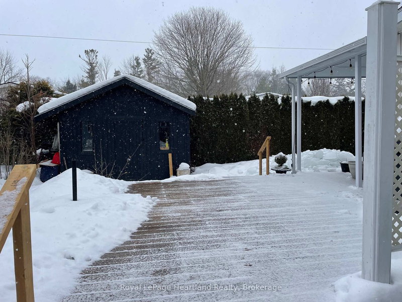 24 ROWAN RD - 77307 BLUEWATER Highway, Bluewater, N0M 1G0 | Image 2