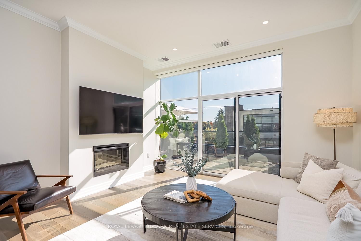 1878 Gordon Street, Unit 202 - Photo 10