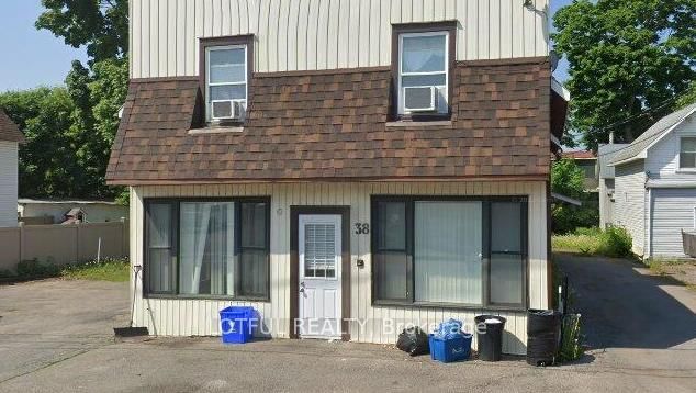 home for lease on 5-38 King Street
