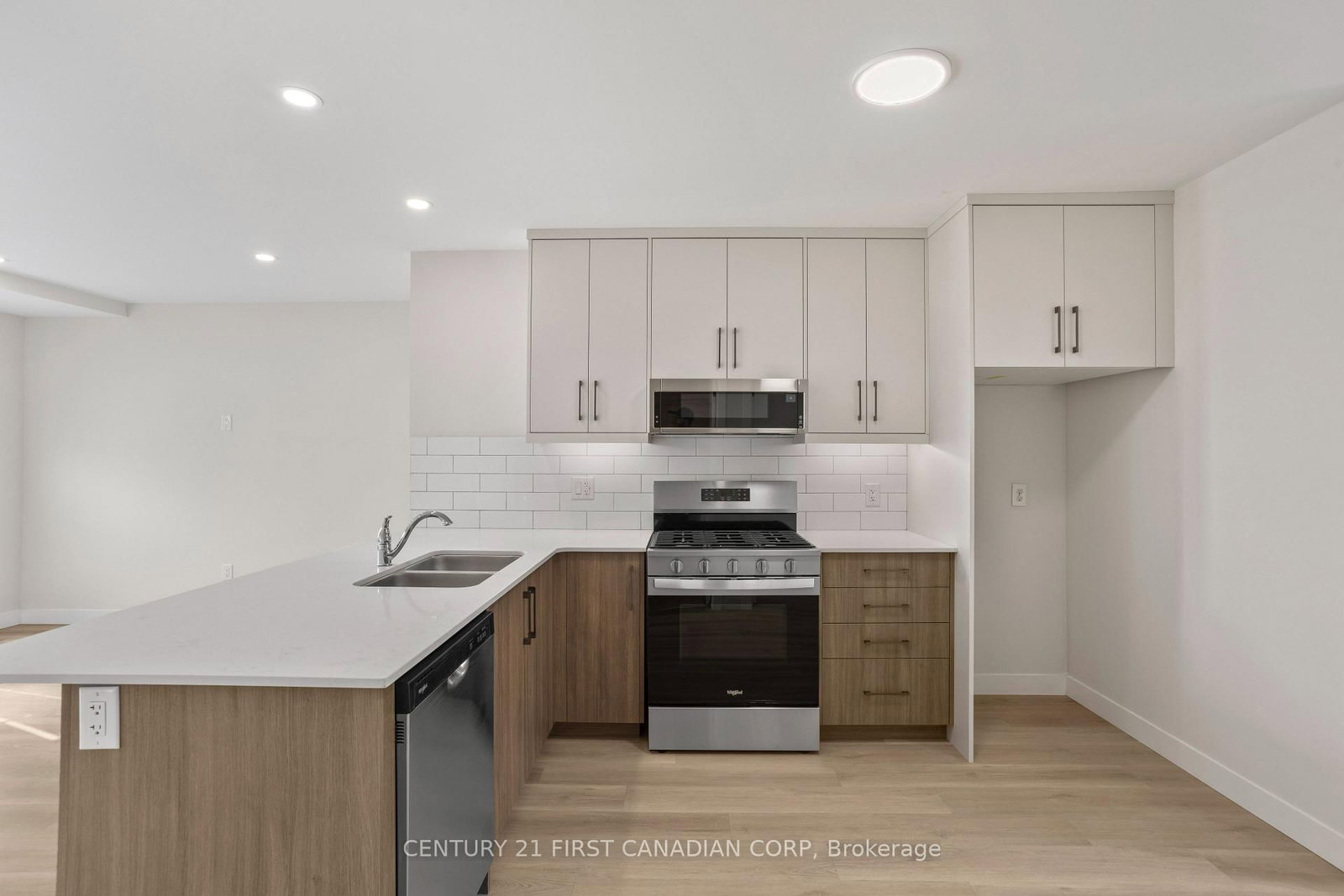 310 Callaway Road, Unit 195 - Photo 7