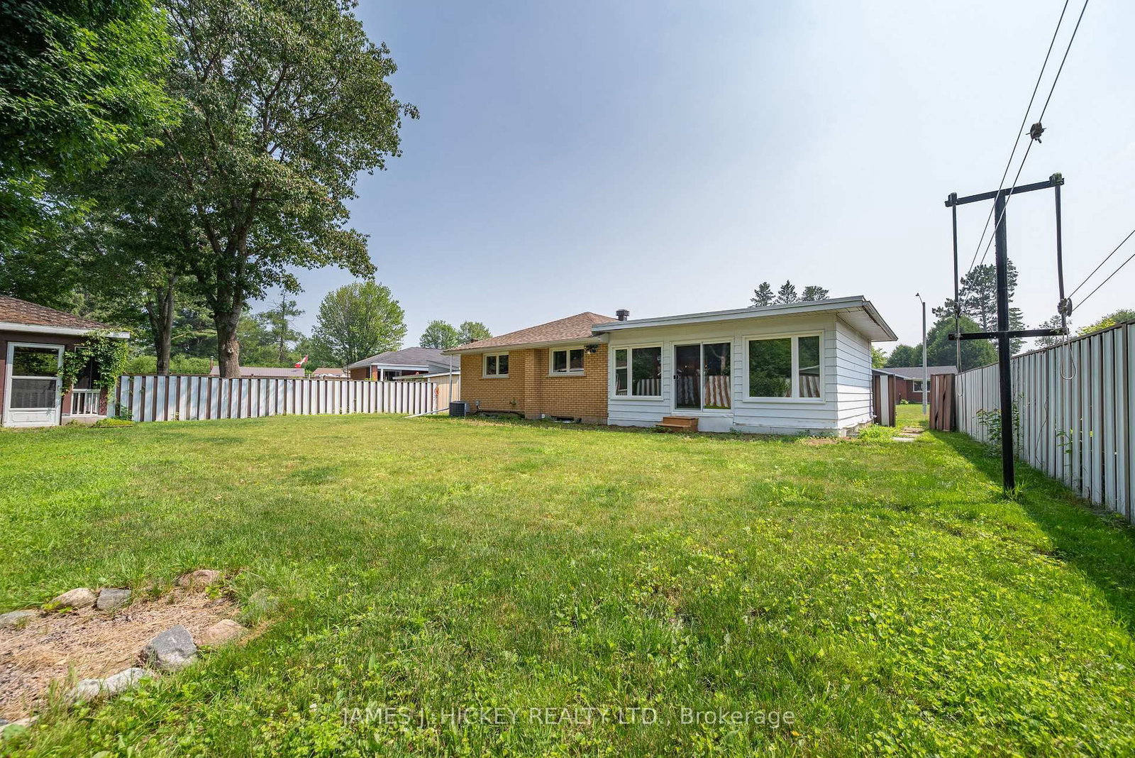Listing Image 43