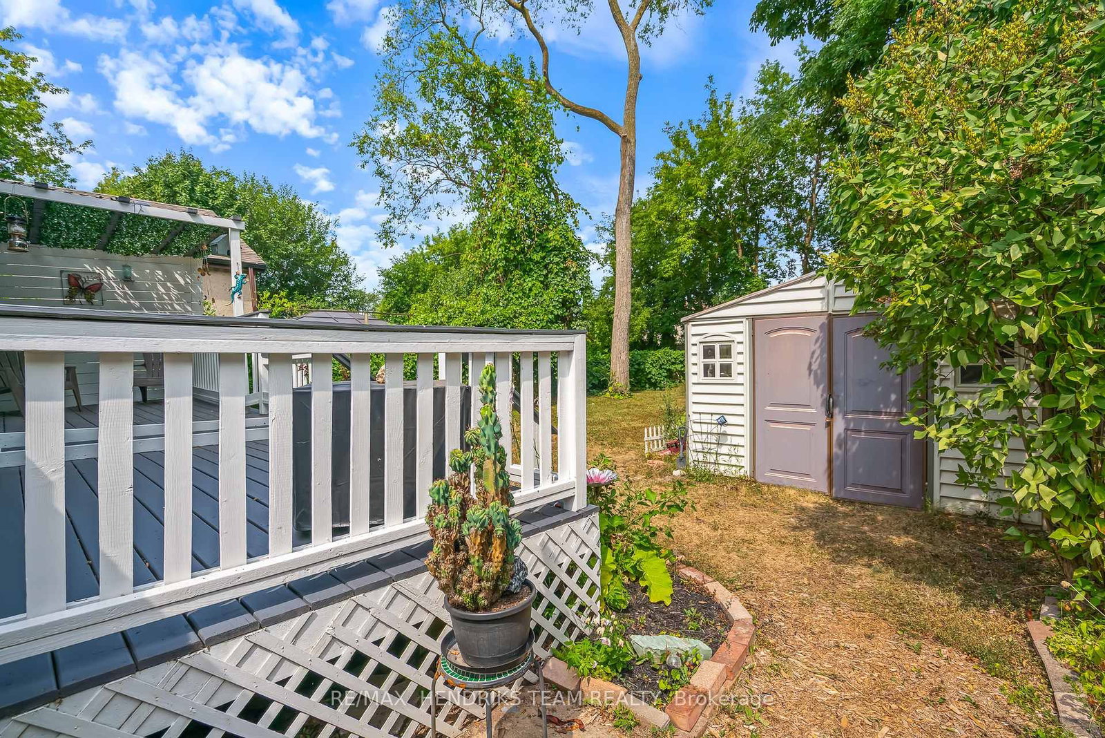 Listing Image 16