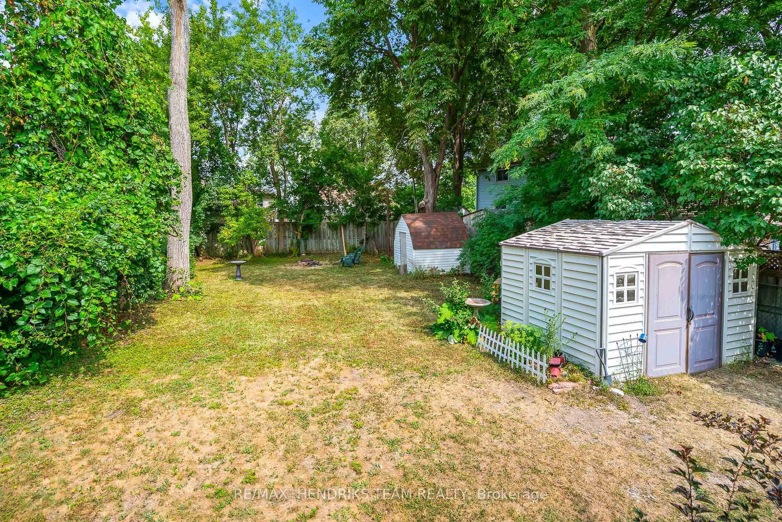 Listing Image 20