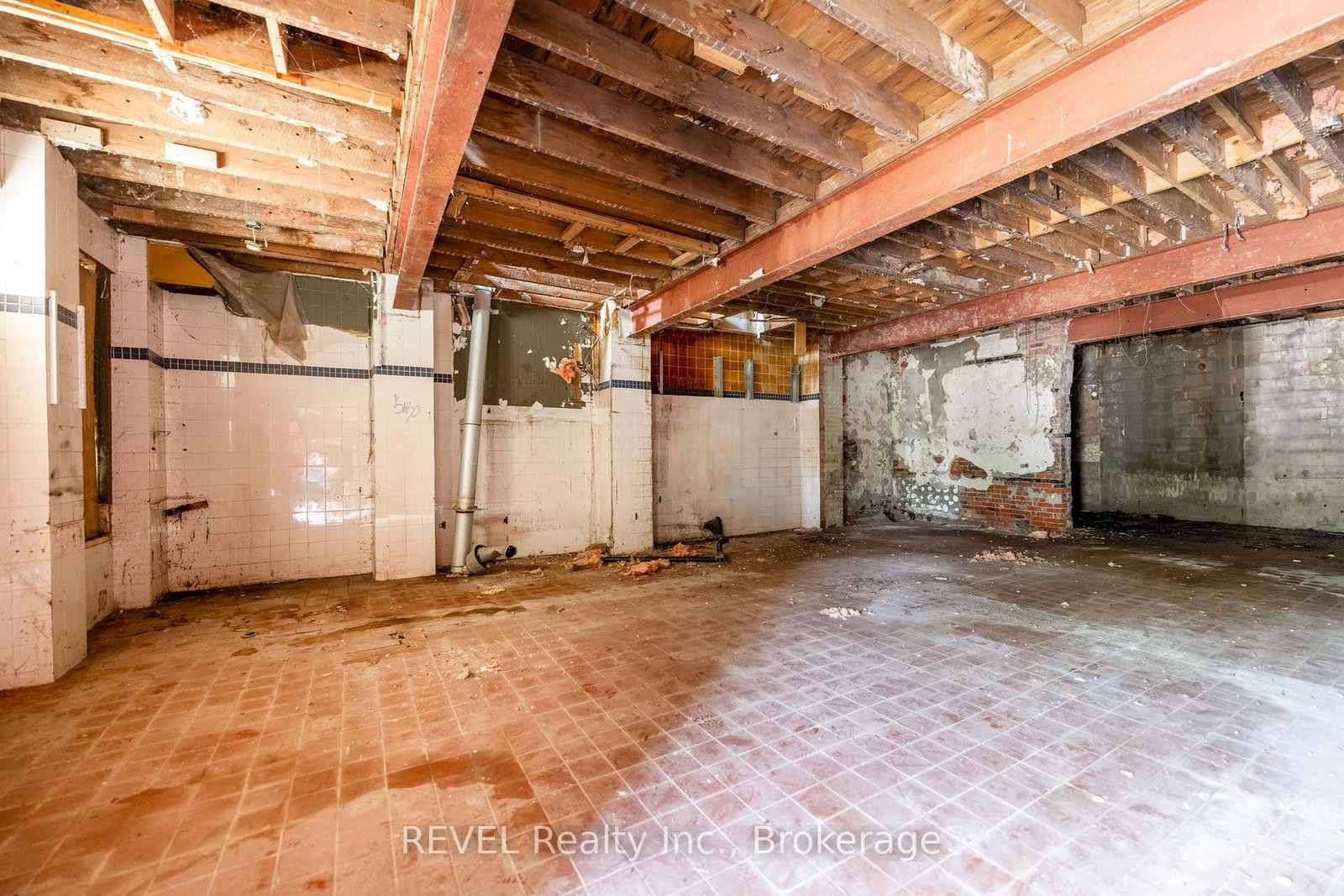 14 Lakeport Road - Photo 12