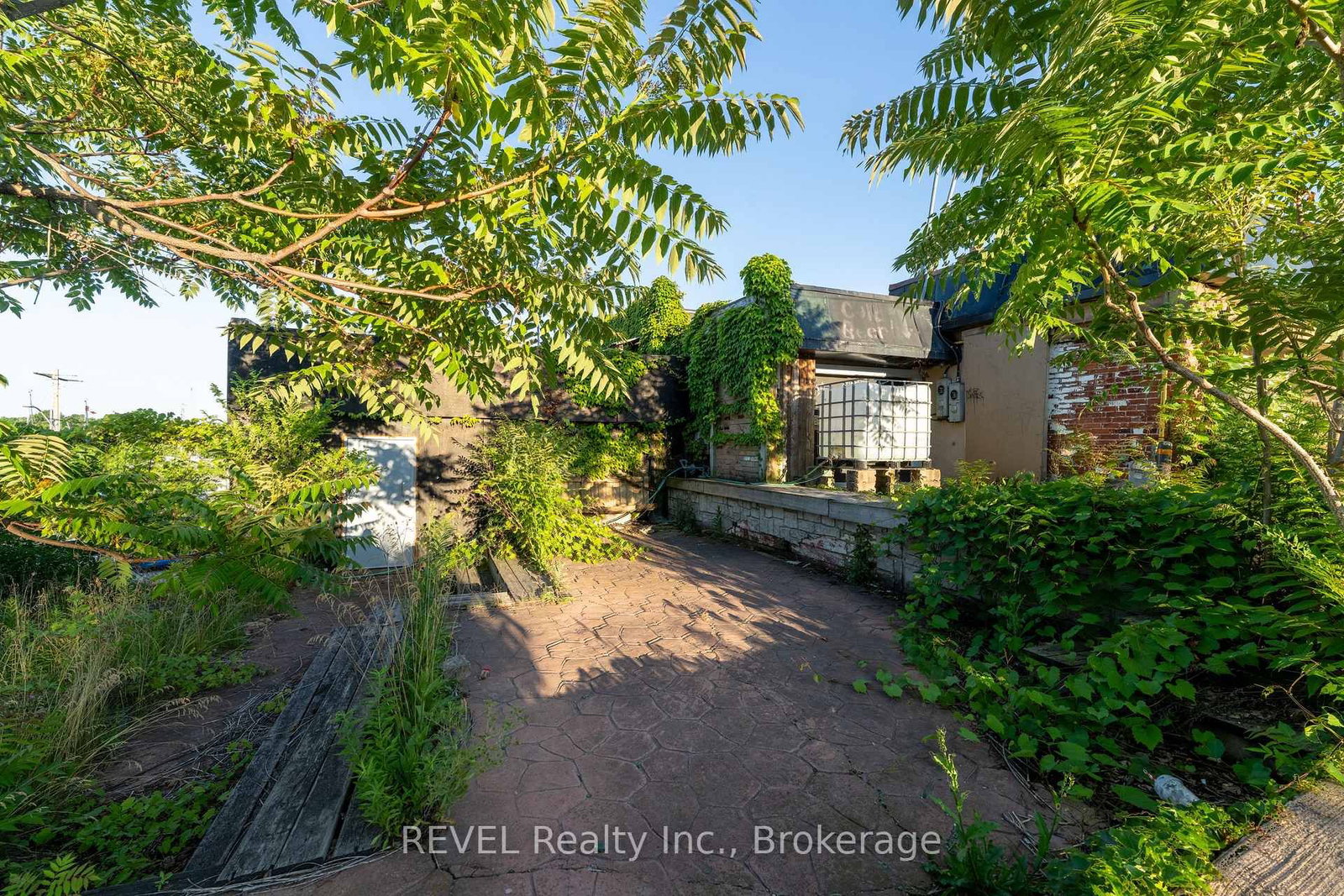 14 Lakeport Road - Photo 28