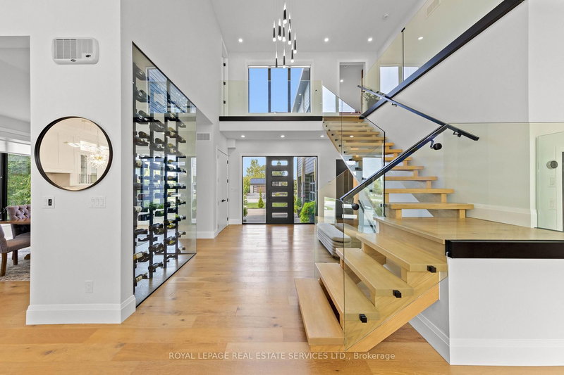 118 Barton Blvd, Blue Mountains, N0H 1J0 | Image 3