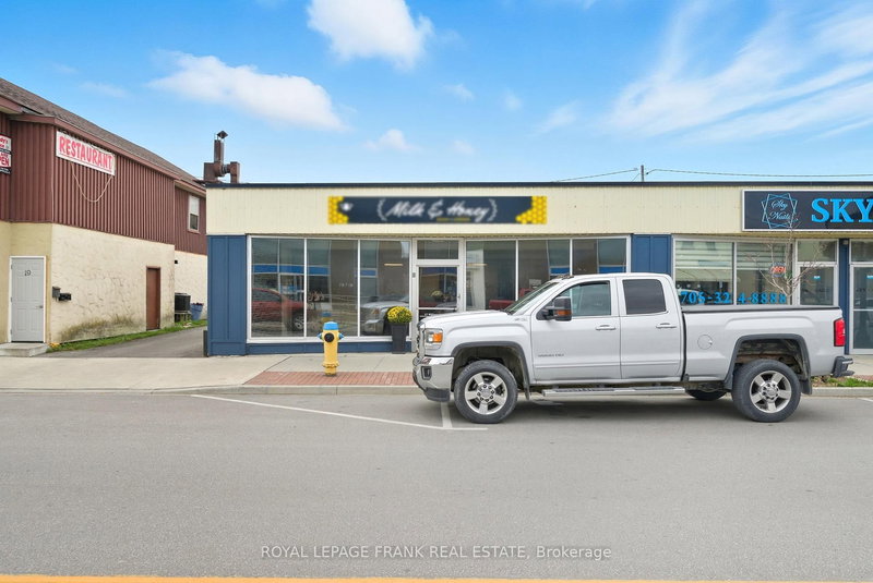15-17 William St S, Kawartha Lakes, K9V 3A3 | Image 2