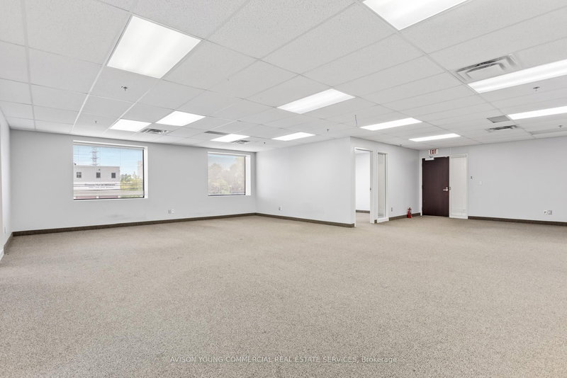 1550 Laperriere Ave, Ottawa, K1Z 7T2 | Image 2