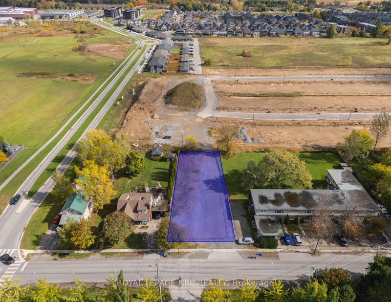 1395 STATION St, Pelham, L0S 1E3 | Image 2