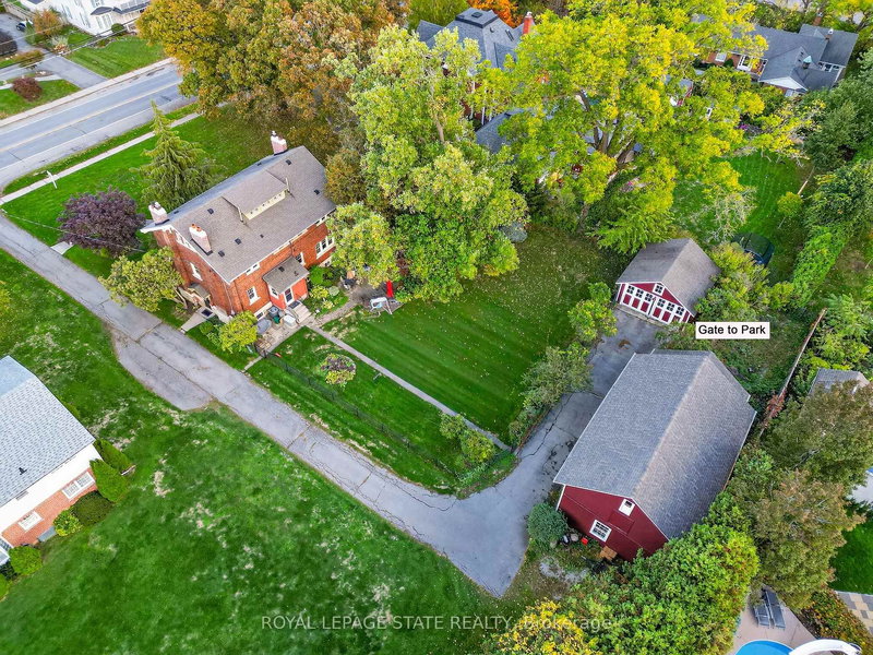 home for sale on 102 Main Street E