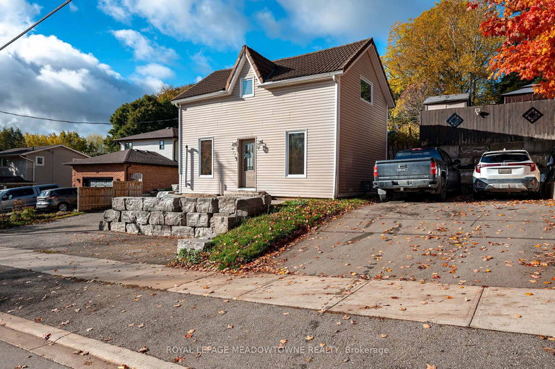 34 Crozier St, East Luther Grand Valley, L0N 1G0 | Image 3