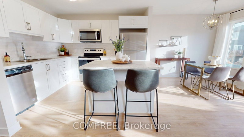 63 Whitcomb Cres, Smiths Falls, K7A 0C1 | Image 2