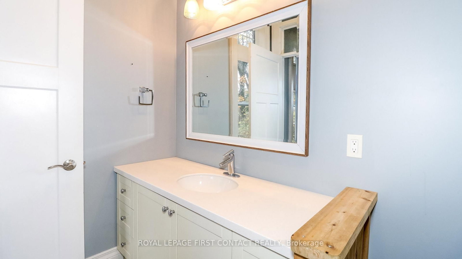 2 Porter Lane • Kawartha Lakes, ON photo 28