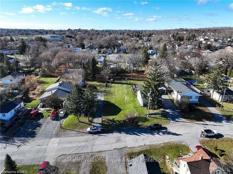 20 SHAW St, Kingston, K7K 4Y4 | Image 3