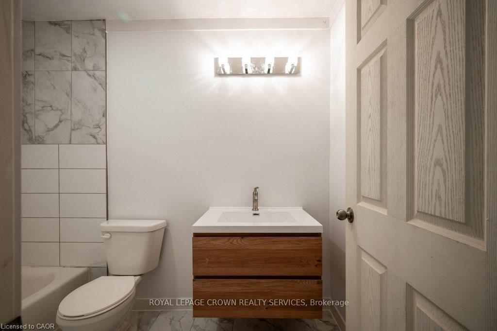 34 Burn Place, Unit 5 - Photo 25