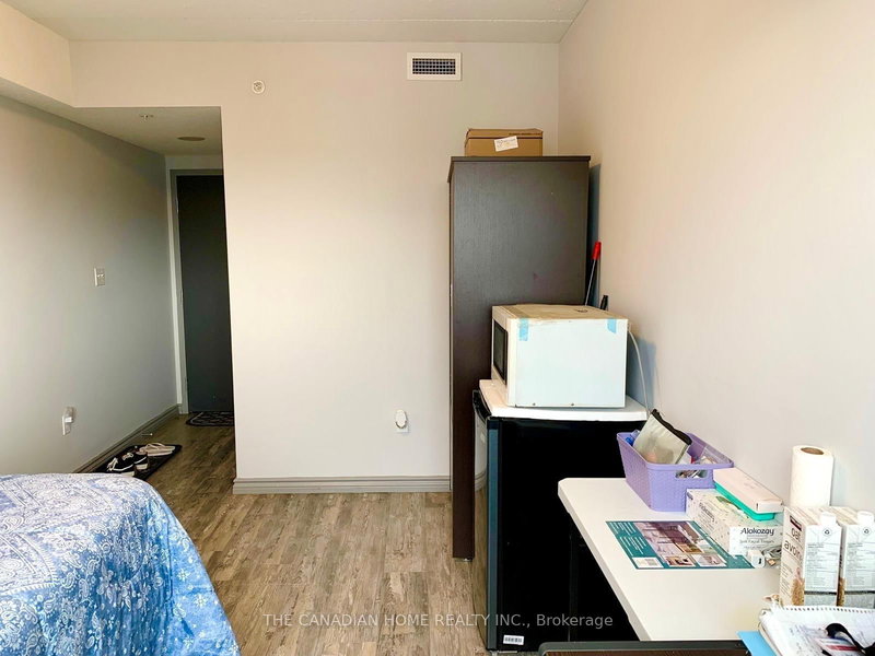 1103 - 1 Columbia St W, Waterloo, N2L 0C8 | Image 2