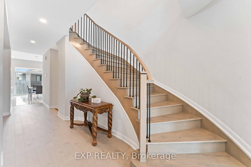 700 Coast Circ, Manotick, K4M 0N2 | Image 3