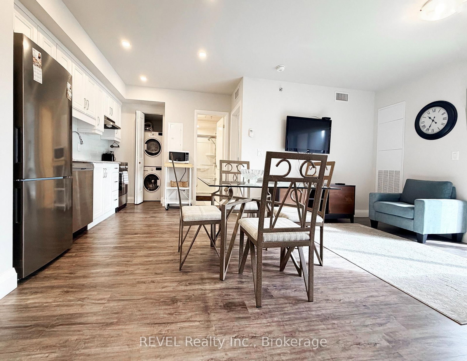 5698 Main, Unit 314 - Photo 4