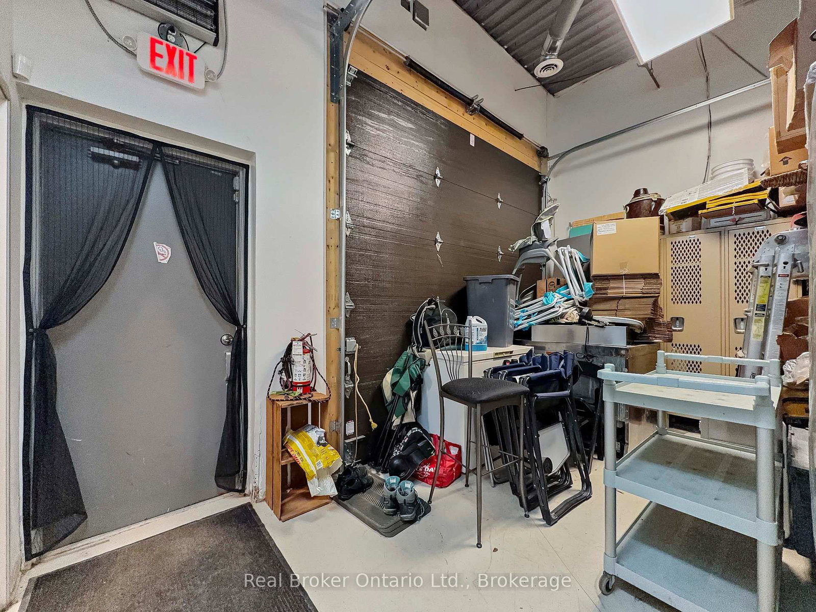 291 Woodlawn Road W - Photo 10