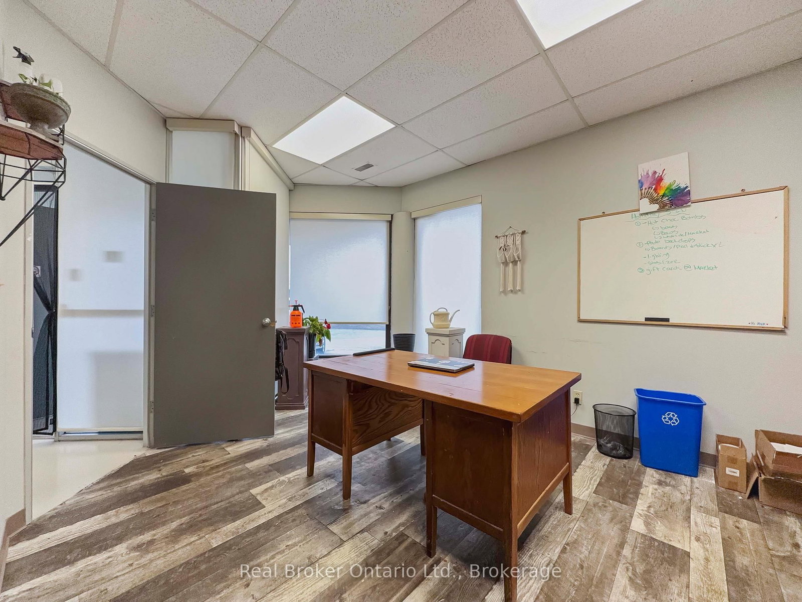 291 Woodlawn Road W - Photo 15