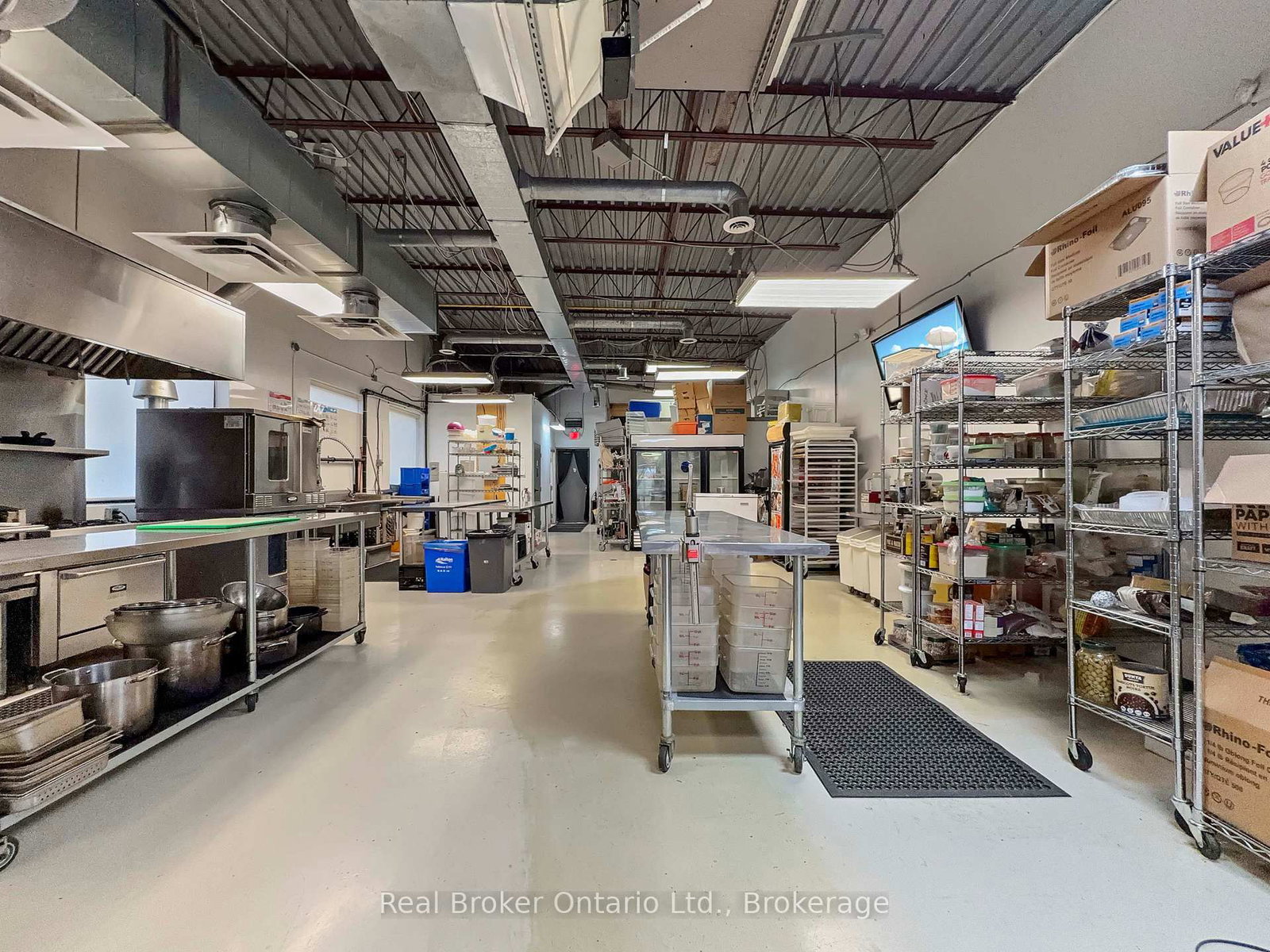 291 Woodlawn Road W - Photo 4