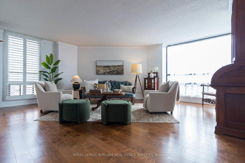 1003 - 222 Jackson St W, Hamilton, L8P 4S5 | Image 3