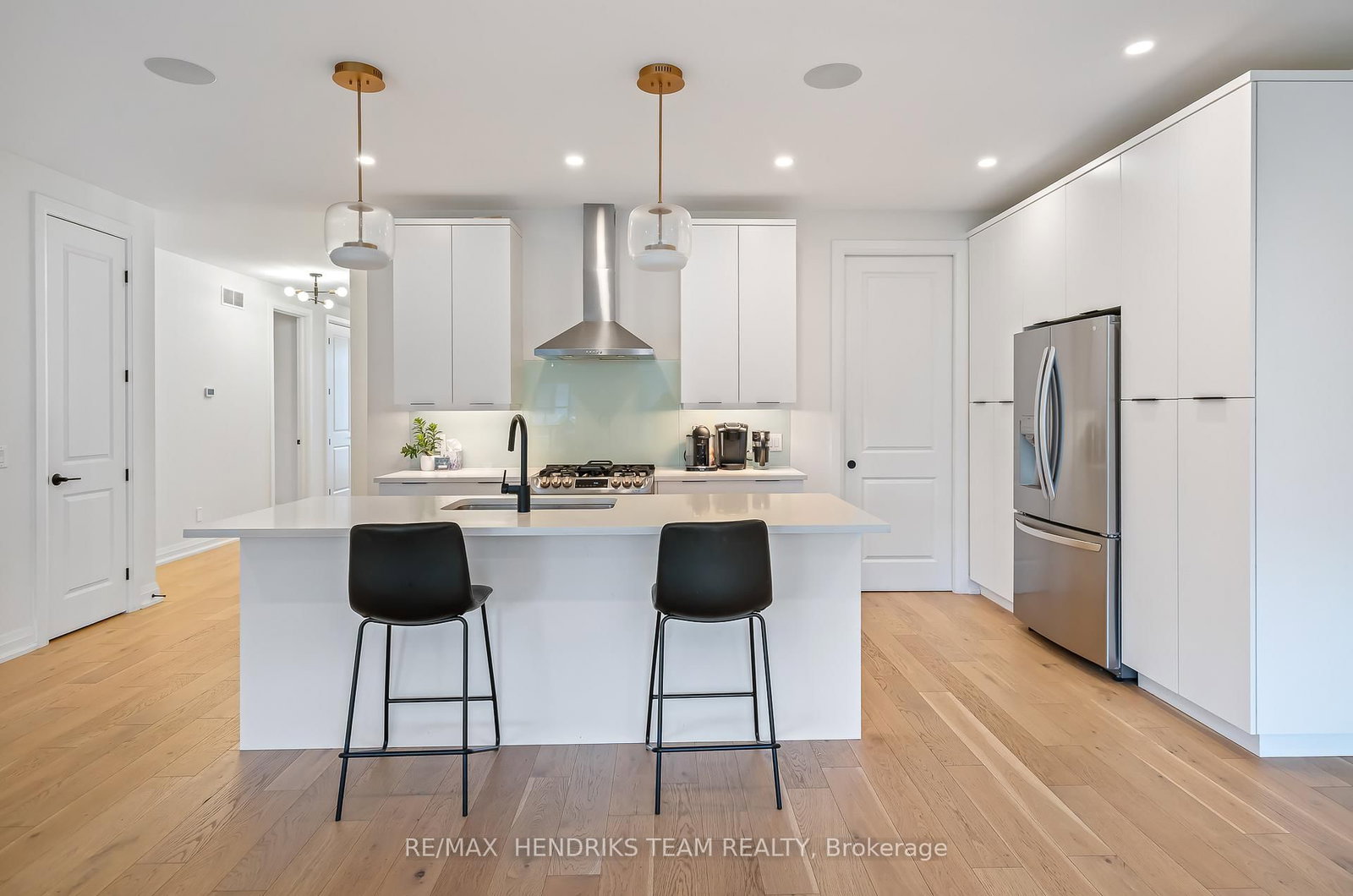 8974 Willoughby Drive, Unit 36 - Photo 10