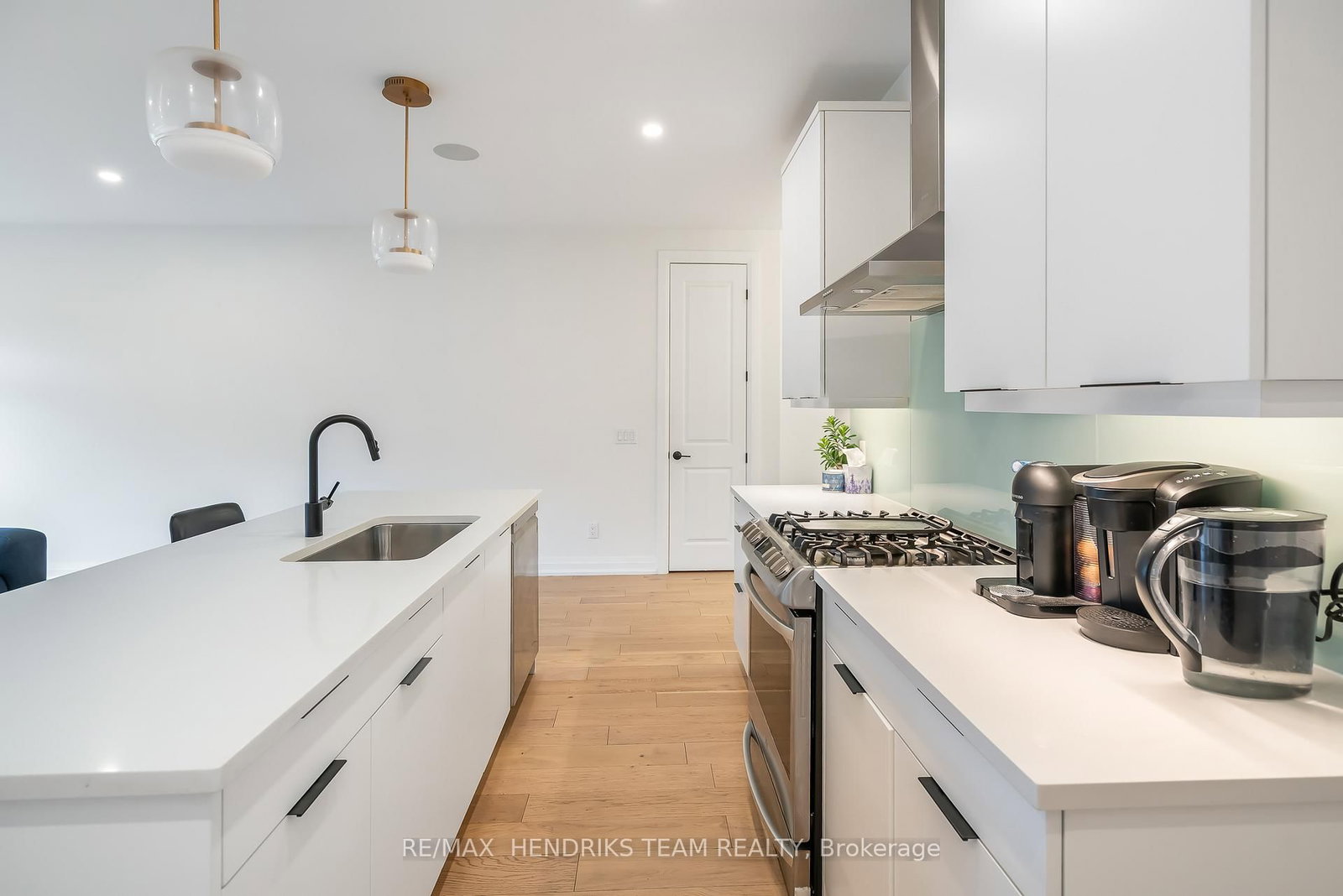 8974 Willoughby Drive, Unit 36 - Photo 12