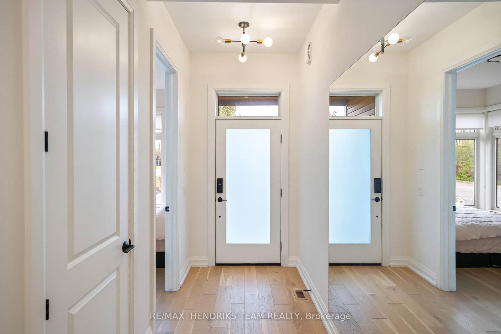 8974 Willoughby Drive, Unit 36 - Photo 4