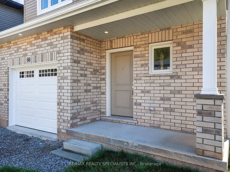 80 Willson Dr, Thorold, L2V 0G7 | Image 3