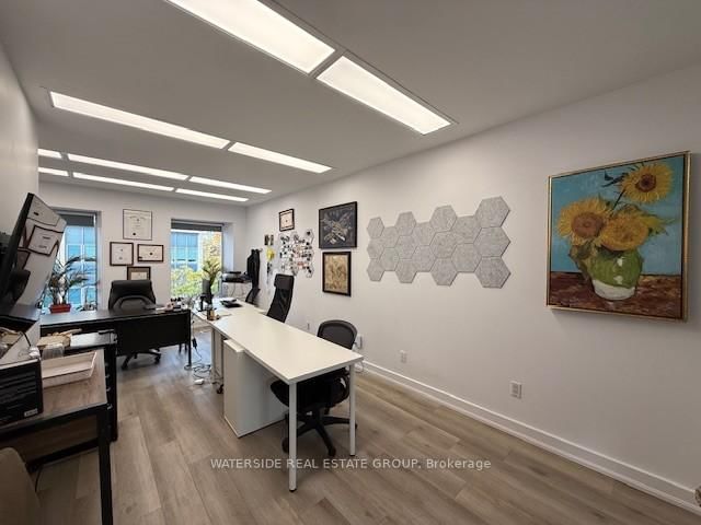 57 John Street S, Unit 2 - Photo 10