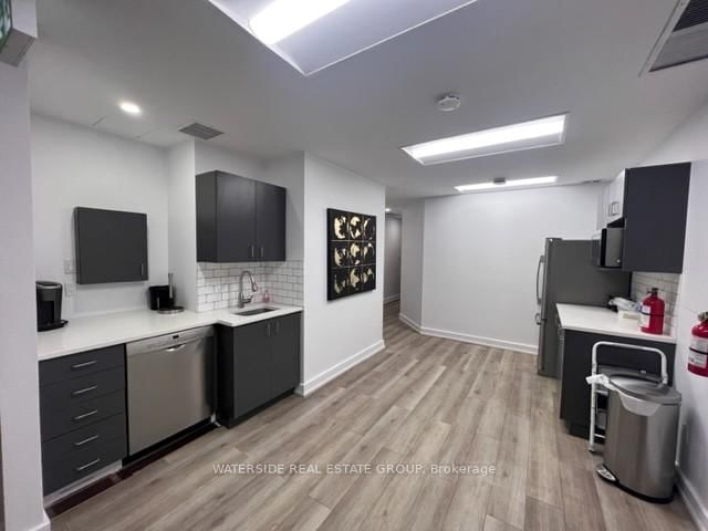 57 John Street S, Unit 2 - Photo 6