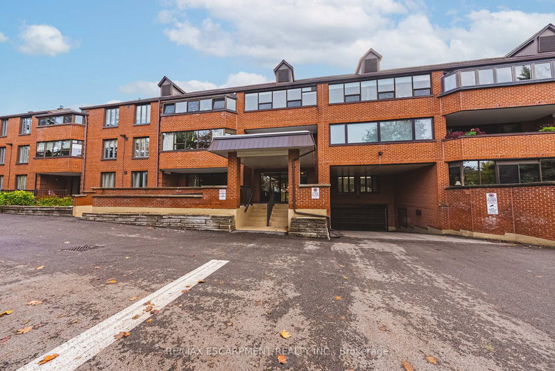 215 - 150 WILSON St W, Hamilton, L8R 1E2 | Image 2