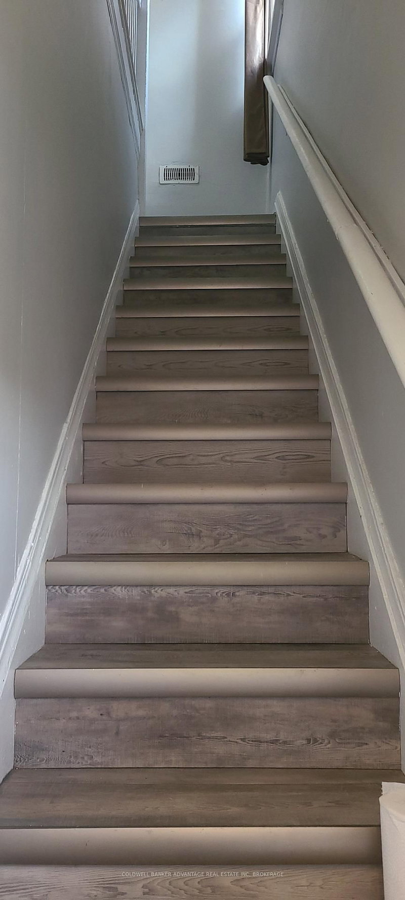 14 Albert St, Welland, L3B 4L2 | Image 3