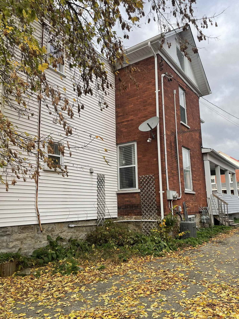 28 MCEWEN Ave, Smiths Falls, K7A 2K4 | Image 3