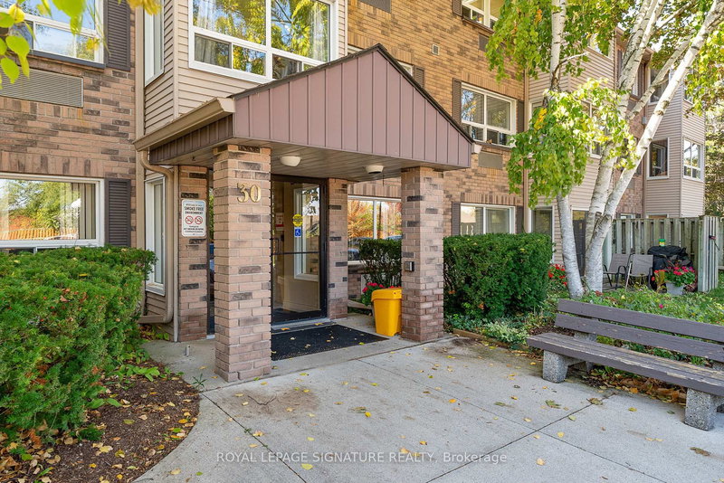 110 - 30 Hugo Cres, Kitchener, N2M 3Z2 | Image 2