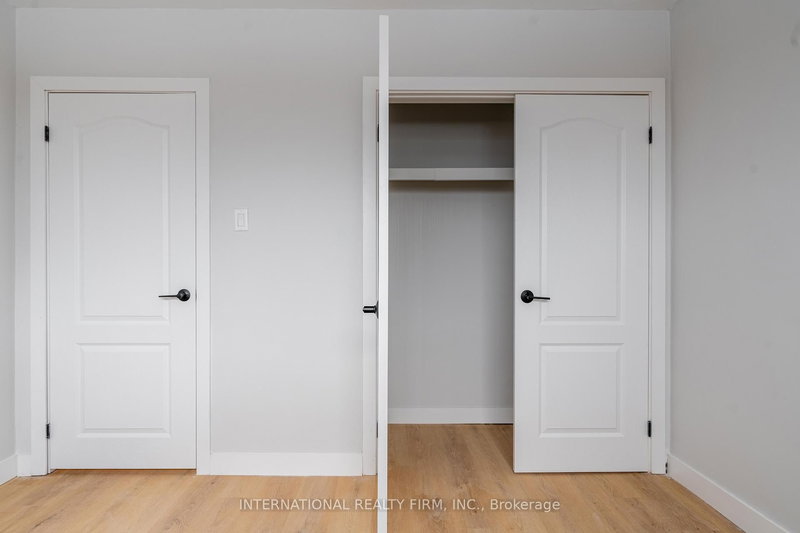 1284 Gramercy Park Pl, London East, N5W 2E6 | Image 3