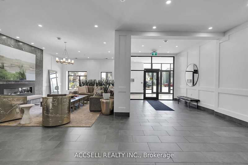 902 - 260 Villagewalk Blvd, London North, N6G 0P6 | Image 2