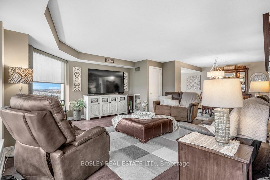 190 Hespeler Road, Unit 1401 - Photo 12