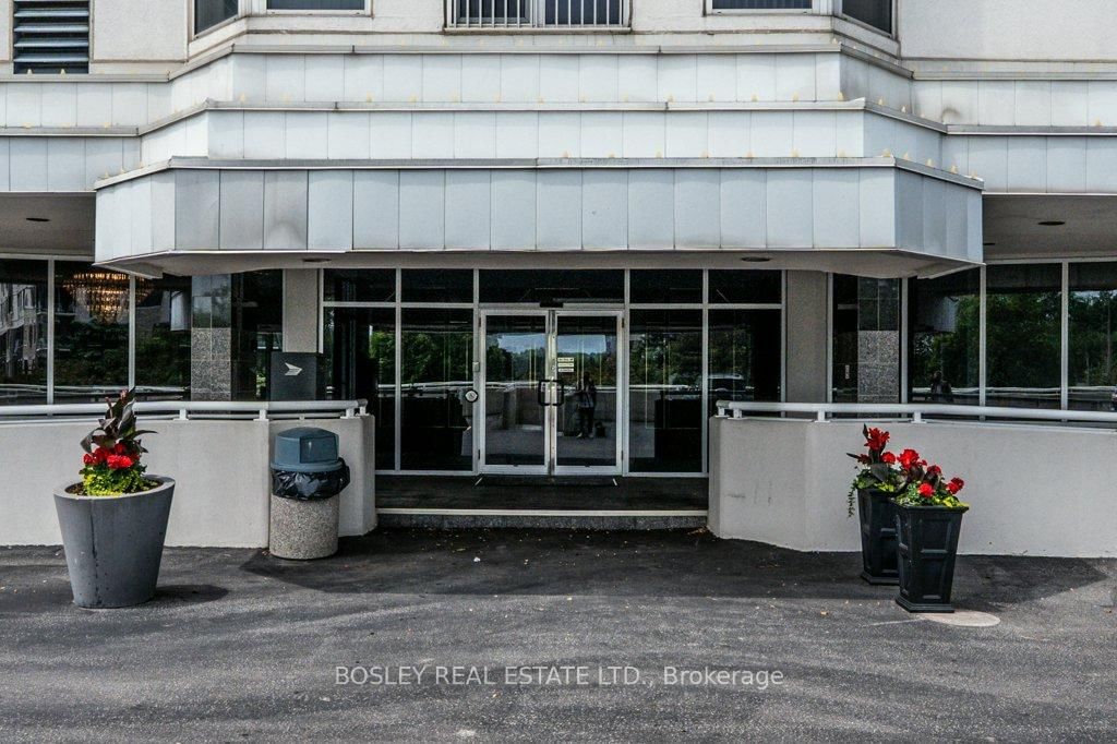 190 Hespeler Road, Unit 1401 - Photo 2