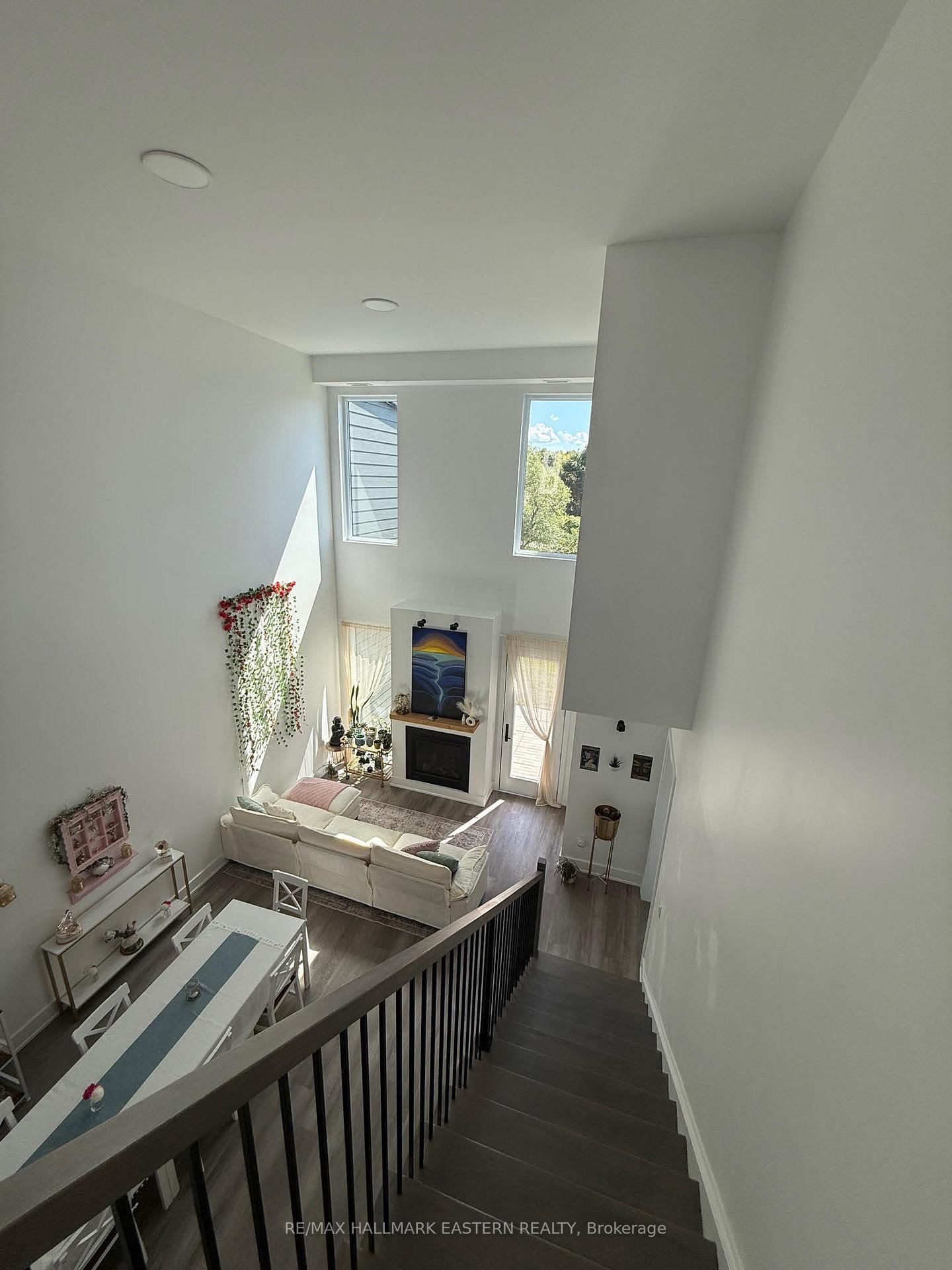 19 West Street N, Unit 4 - Photo 22